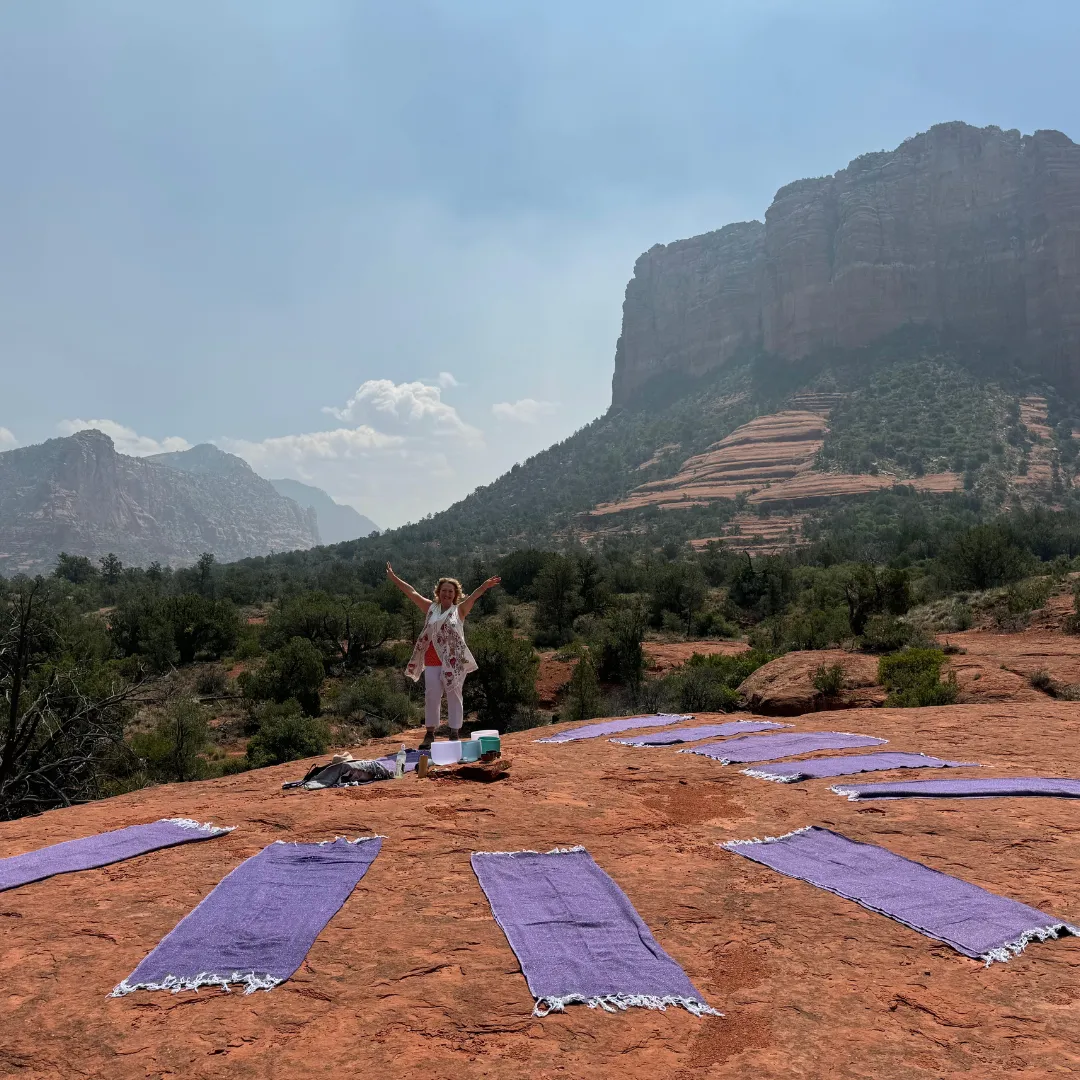 16_1 Reiki and Sound on the red rocks